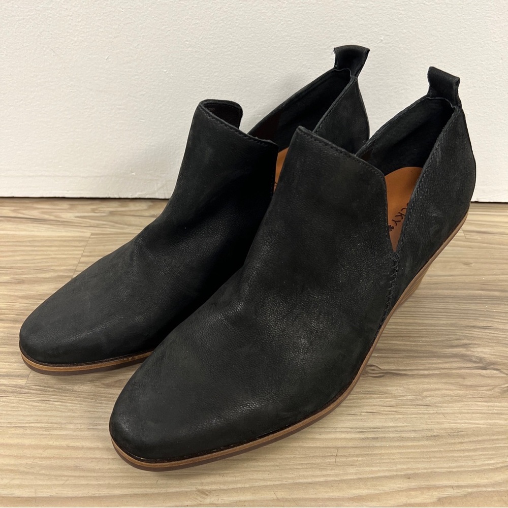 Lucky Brand Victorey Bootie Ankle Boot Leather Black Women's Size 10 NWOB